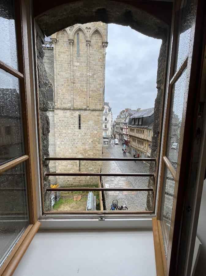 Henri& Henriette Le Studiolo D'Henri Appartement Vannes Buitenkant foto
